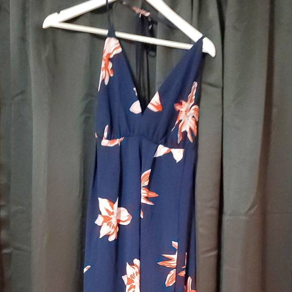 Maxi dress - Picture 2 of 3